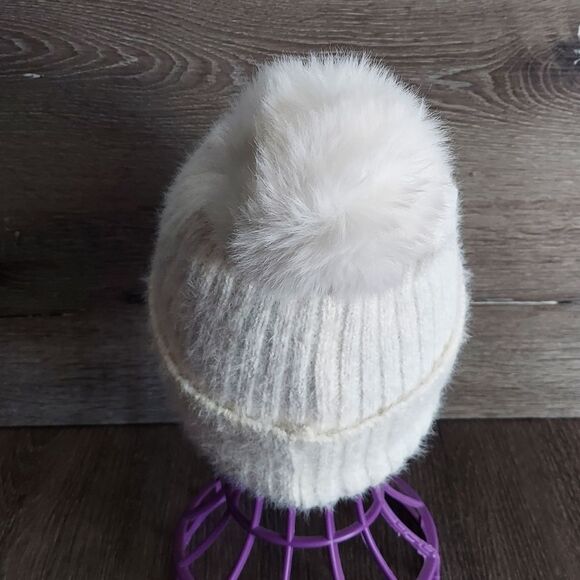 Holiday Time White Knit Beanie with Faux Fur Pom Pom and Pearls - Picture 3 of 4
